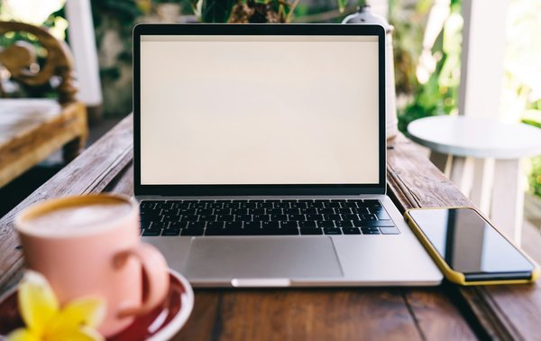 Boostez votre productivité avec des écrans portables pour les nomades